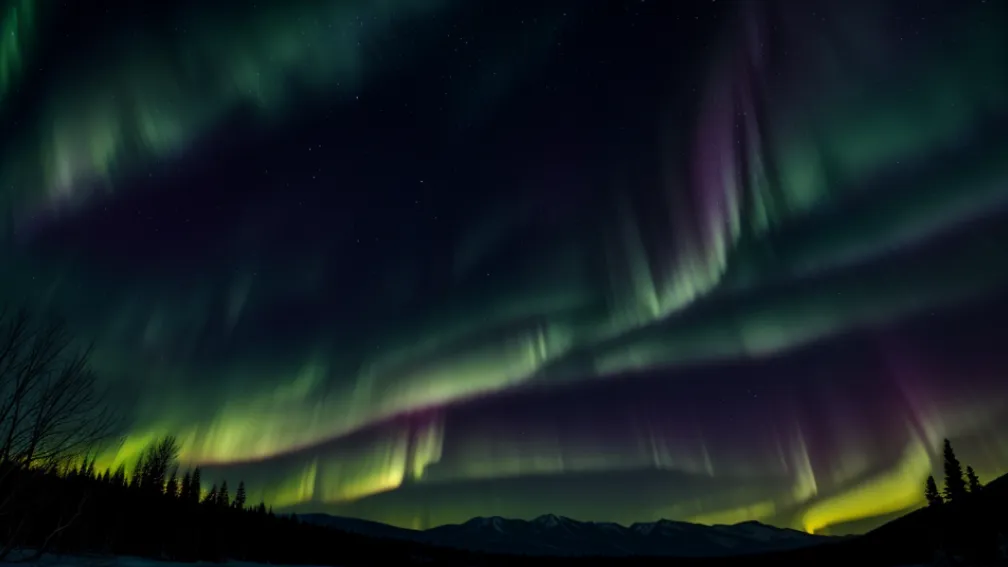 Auroră Boreală vizibilă peste Europa: O furtună geomagnetică puternică crește șansele unui spectacol pe cer în această noapte