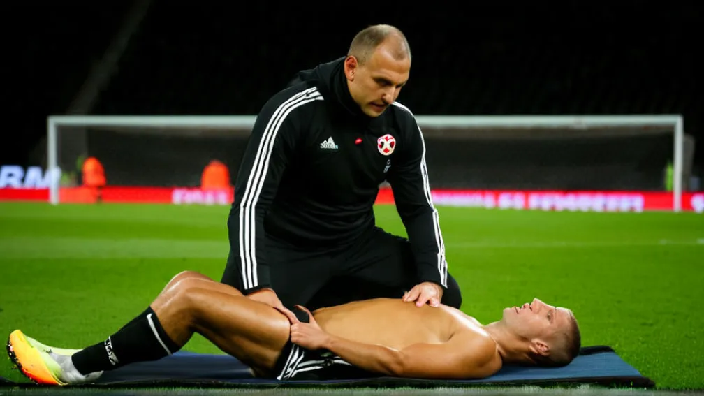 Manolis Saliakas Revine la Antrenamente: O Speranță pentru St. Pauli