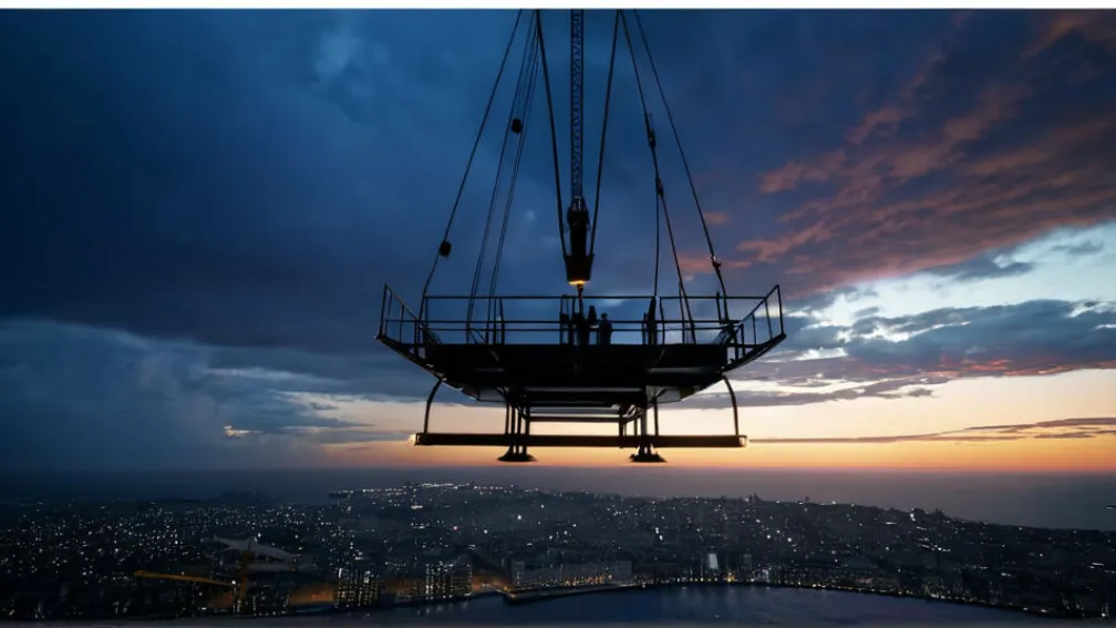 Familie salvată de la 45 de metri înălțime după o defecțiune la restaurantul "Sky-Dining" din India