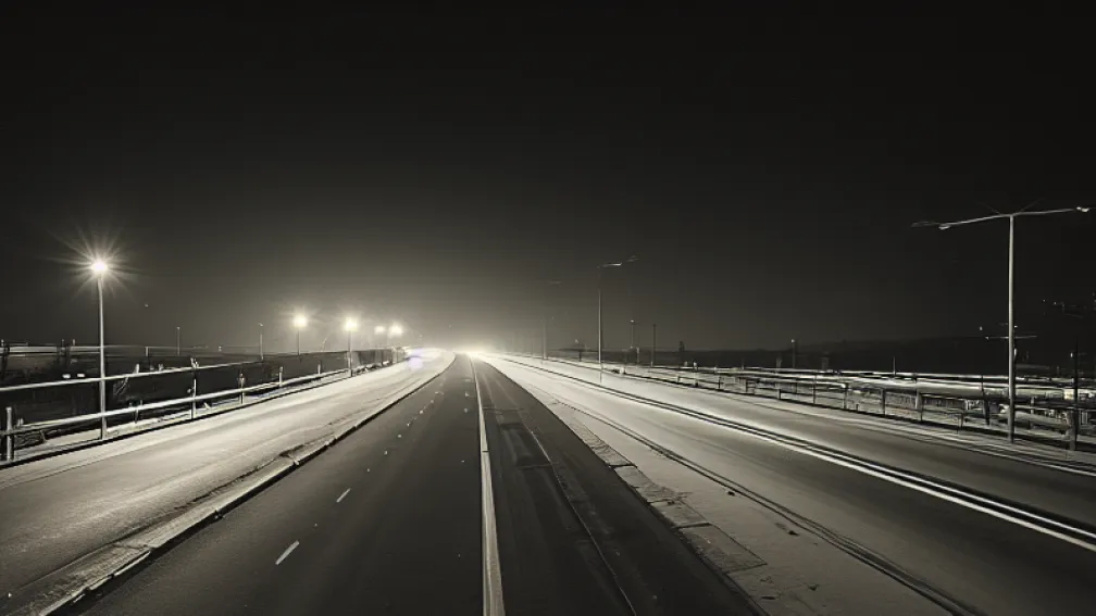 Erou pe autostradă: Polițist salvează un bebeluș