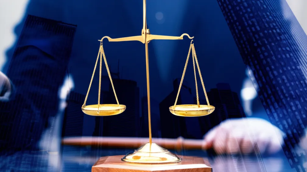 După verdictul surpriză - Merită acum să dai în judecată Schufa?