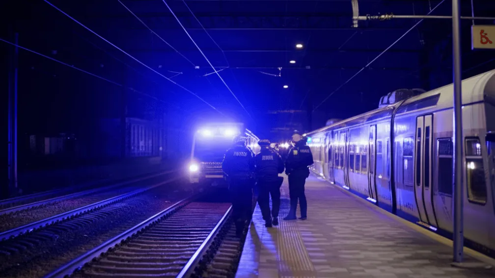 Dortmund: Bărbat (50 de ani) atacă polițiști în gară