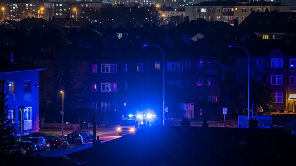 Salzgitter-Bad: Bărbat (40 de ani) atacă polițiștii cu pumnii