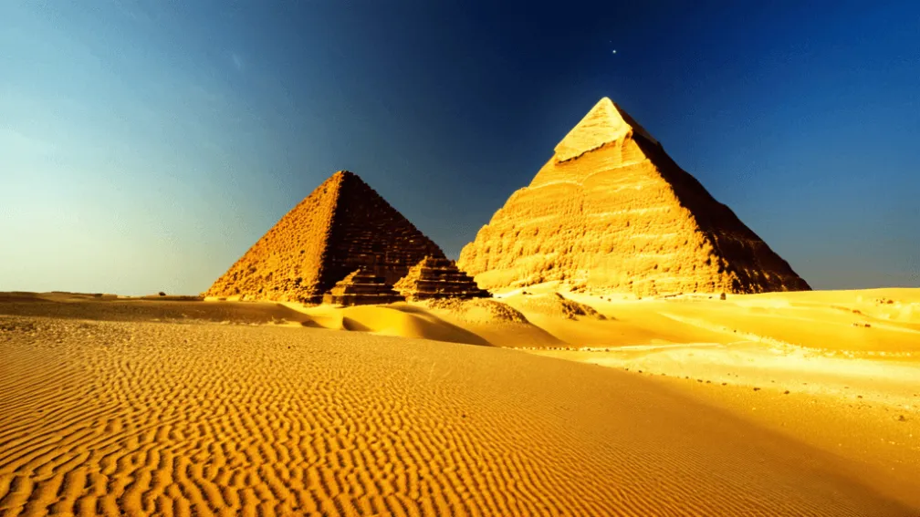 Misterele Egiptului Antic: Secretele Piramidelor și ale Sfinxului