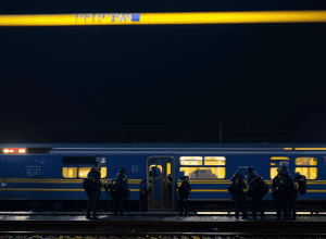 Atac cu cuțitul în Hamburg: cel puțin 12 răniți în gara centrală