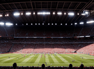 FC Köln revine în Bundesliga, câștigând titlul în Liga a 2-a Germană