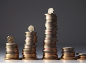 Cum să devii milionar investind doar 50 de euro pe lună: Strategia care te ajută