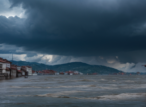 Turcia, lovită de un nou dezastru: Inundații masive în Trabzon după cutremur