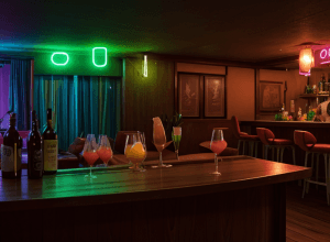 Sex cu oaspeții și nopți de beție: Starul de reality TV Juliano Fernandez dezvăluie viața sălbatică de animator în clubul Robinson