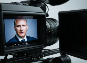 Cum să creezi un obiect JSON care respectă o schemă