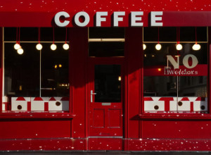 Atacuri asupra lanțului de cafenele LAP Coffee în Berlin: Ce spune fondatorul despre controversa cafelei accesibile