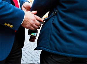 Avertisment în Saxonia-Anhalt: Cum să vă protejați de hoții de buzunare la Târgurile de Crăciun