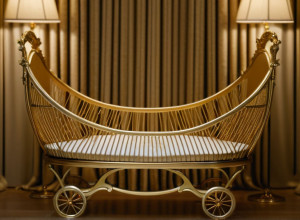 Prințesa Naomi de Orléans și Prințul Charles-Philippe Așteaptă Primul Copil Împreună