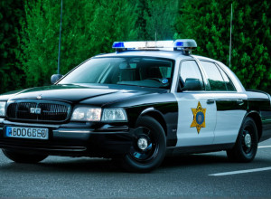 Comisar-șef de poliție acuzat de trădare: Ofițerul ar fi avertizat un evazionist fiscal înainte de arestare