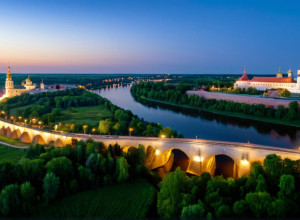 Marele Novgorod: Istorie și Arhitectură