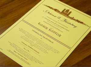 Invitație la deschiderea expoziției "O privire asupra istoriei"