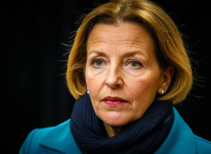 Terorista NSU, Beate Zschäpe, din nou în fața instanței în procesul prietenei sale