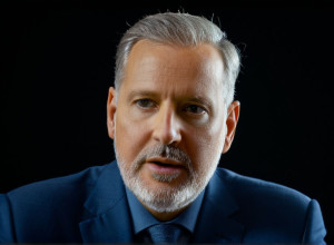 Confruntarea dintre AI și umanitate