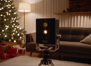 Reuniunea Emoționantă a lui Taylor Momsen cu Jim Carrey după 25 de Ani de la "Grinch"