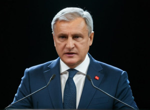 Elvețienii spun „NU" categoric impozitului pe moștenire pentru superbogați și serviciului civic obligatoriu