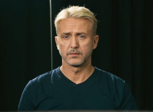 Actorul din "Emily in Paris", Jeremy O. Harris, reținut în Japonia pentru posesie de droguri