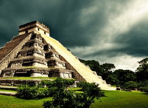 Misterul Maya: Templul Gigant?