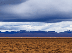 Salar de Uyuni, o călătorie într-un loc care nu pare de pe planeta Pământ – Explorare și Aventură în Bolivia