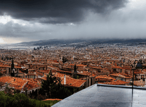 De ce nu se mai oprește ploaia și când se așteaptă să se termine: Prognoza meteo actualizată
