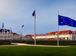Bruxelles-ul Renunță la Termenul de "Reînarmare" Europeană, Sensibilități în Spania și Italia