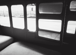 Stuttgart: Fetiță de 9 ani hărțuită în autobuz