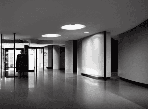 Constanța: Hotel jefuit de un bărbat mascat