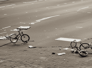 Accident grav în Ulm: Biciclist rănit de șoferiță