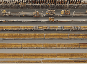 Hoț cu șapcă: A jefuit o pensionară în supermarket