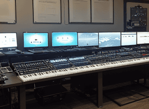 «La bordul Enterprise»: Setup-ul lui Gronkh cu 8 ecrane