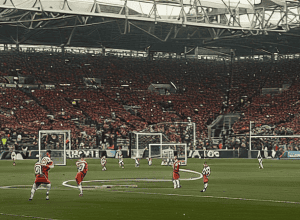 Concurență pentru Lewandowski? Ter Stegen îl vrea pe acest star german la Barça