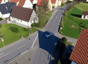 Camburg: Minor de 14 ani fuge de poliție cu un moped modificat