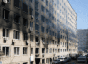 Incendiu la Gera Distruge Fațada unei Case