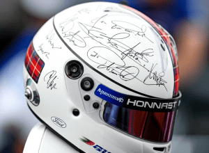 Secretele dezvăluite de BILD - Așa s-a întâmplat cu adevărat cu casca cu autograful lui Schumi