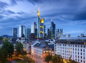 Spațiu de consum planificat - Revoltă împotriva centrului de crack din Frankfurt