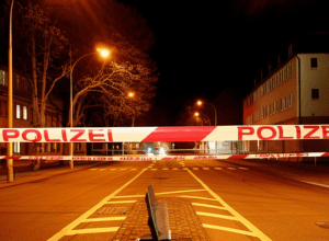Ilmenau: Femei se bat, poliția caută martori
