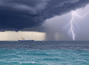 Furtună și fulgere în Mallorca - Momente de șoc din cauza vremii extreme