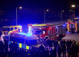 Bătaie generală la o nuntă în Nienburg: 30 de mașini de poliție, 14 răniți