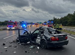 Tragedie pe A14 lângă Schwerin - Copii (11, 13) își pierd părinții într-un accident mortal