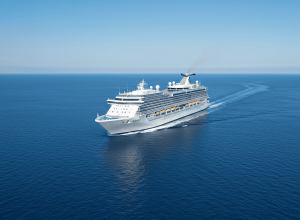 Birthe Wolter, însărcinată în 8 luni la filmările «Traumschiff» - Cum a ascuns vedeta «Traumschiff» burtica