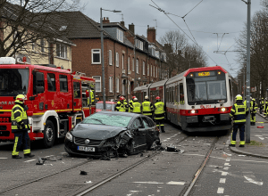 Accident grav în Saarbrücken: Mamă și copil implicați