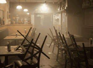 Incident grav la Frankfurt: Bărbat pulverizează spray iritant într-un restaurant, 21 de răniți