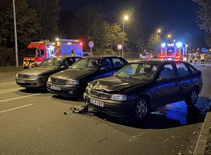 Accident la Zuzenhausen: Opel lovește o mașină, o femeie rănită