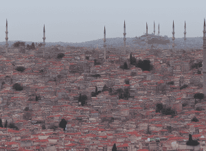 Cutremur resimțit de vedete la Istanbul – Natascha Ochsenknecht: «Se zguduie mereu»