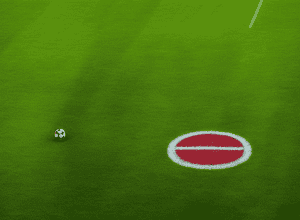 Scene dramatice: Fost antrenor din Bundesliga fuge de un atac cu sticle
