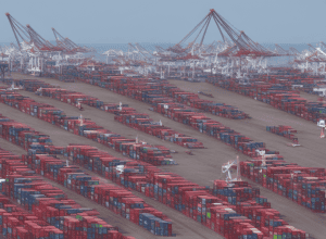 Blocaj în porturile maritime - Fără miliardele lui Merz, se profilează o criză de aprovizionare